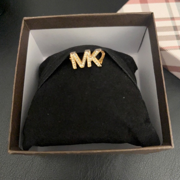 Michael Kors ring - Picture 2 of 6